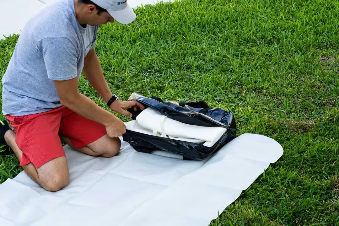 marine fuel bladder carrying case