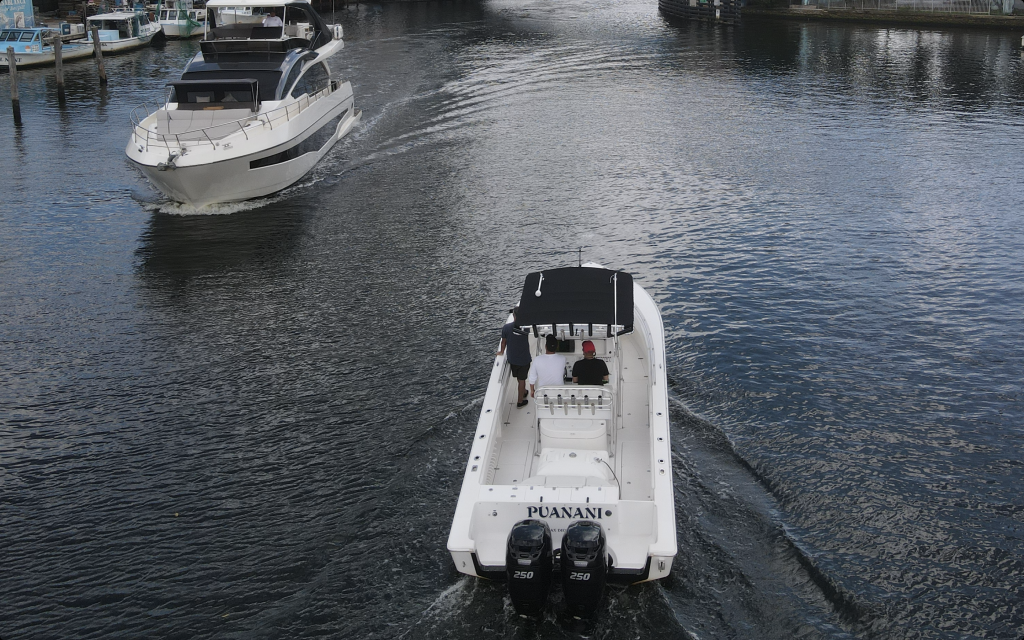 Marine Fuel bladder on twin engine river cruise