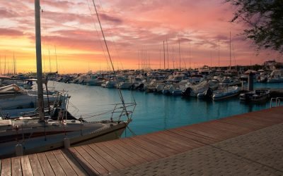 All You Need to Know About Boat Docking Options and a Marine Fuel Bladder